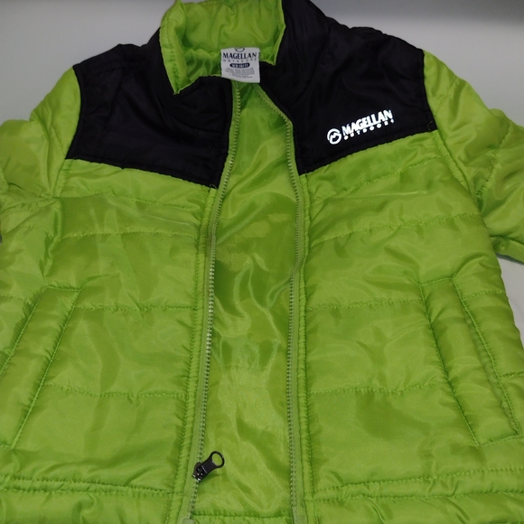 MAGELLAN OUTDOORS BOYS SIZE 6/7 - Picture 2 of 9